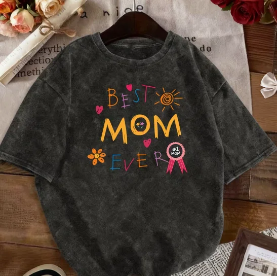 Das beste T-Shirt mit Aufdruck „Best Mom“ im Vintage-Stil, kurzärmelig, mit Rundhalsausschnitt und Vintage-Design.