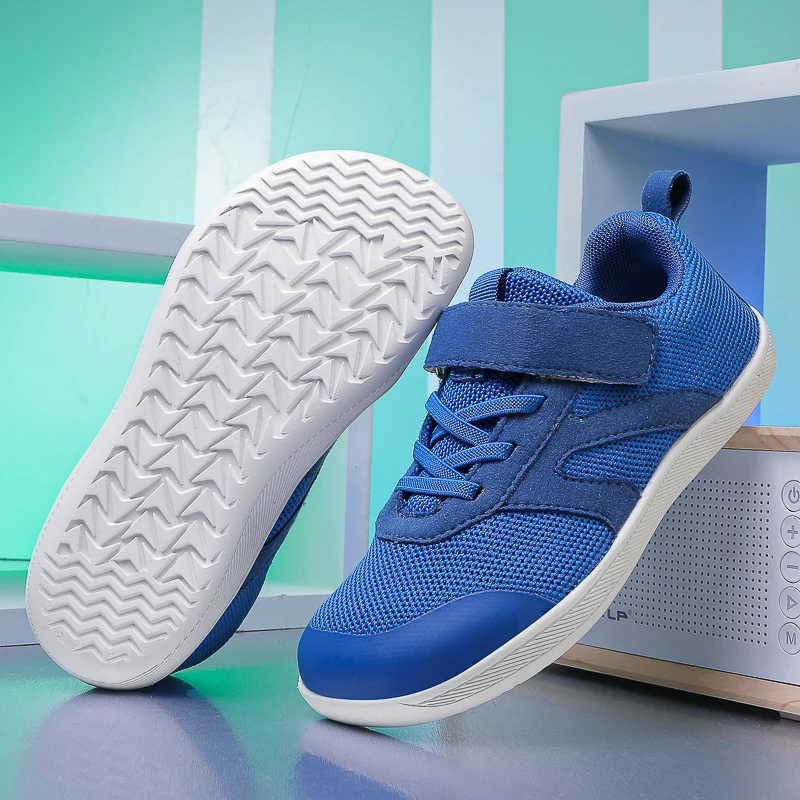 Kindersportschuhe für Jungen und Mädchen, einfache, atmungsaktive, breite Barfußschuhe, leichte, rutschfeste Kinder-Wanderschuhe Image