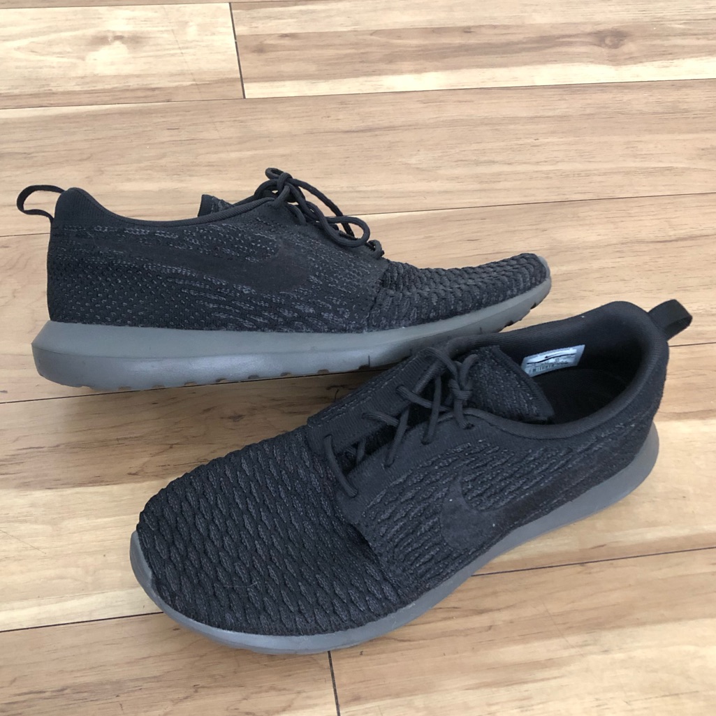 Nike Shoes | Men’s Nike Athletic Shoes | Color: Black | Size: 12