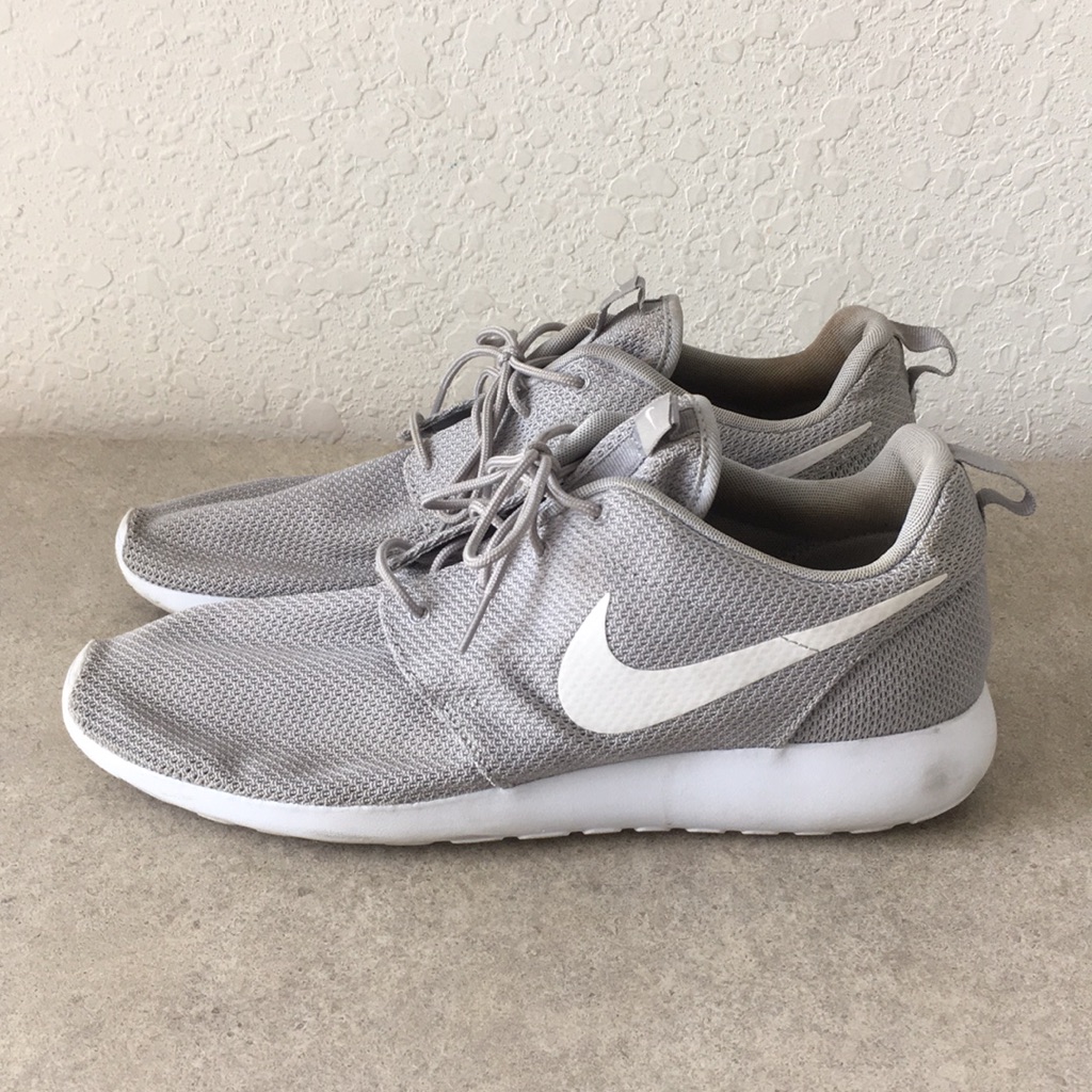 Nike Shoes | Men Nike Rosche Running Shoes Size 11.5 | Color: Gray | Size: Various