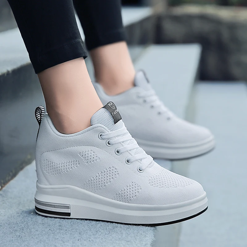 Innen Höhe Zunehmende Frauen Schuhe Koreanischen Stil Weiß Casual Dicken Sohlen Mesh Flache Schuhe Frühling Herbst Walking High Heels