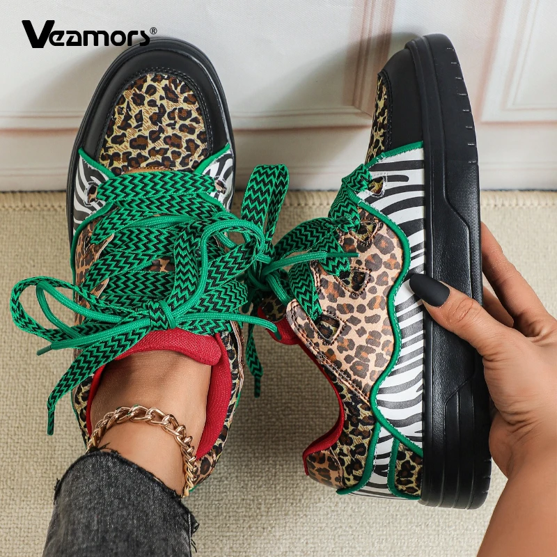 Modische Damen-Boardschuhe, lässige Sneaker mit Streifen-Patchwork, Freizeitschuhe mit dicker Sohle, Schnürschuhe, trendige Streetwear