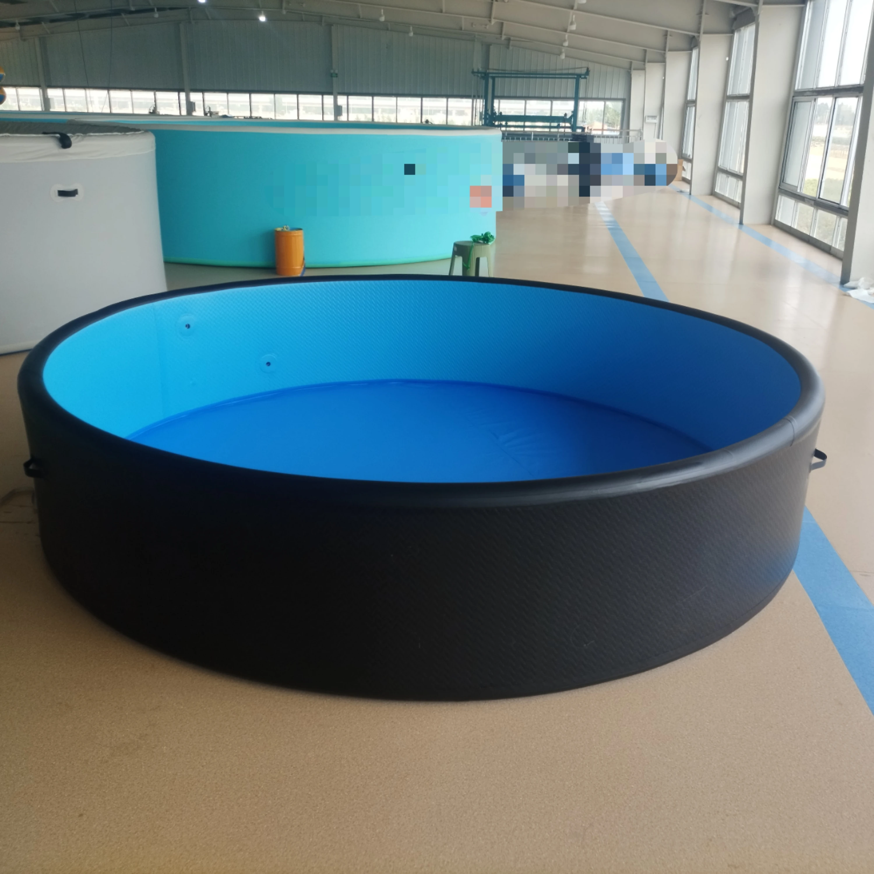 Hochwertiges PVC-Drop-Stitch-Material Maßgefertigter Großer Tragbarer Outdoor-Wasserpool Aufblasbarer Schwimmpool für Kinder Image