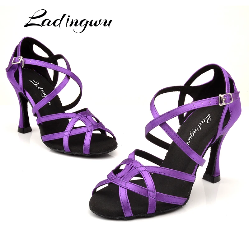 Ladingwu Tanz Schuhe Latin Frauen Lila Satin Salsa Dance Schuhe einzigartige design Weichen Boden Ballroom Dance Schuhe Kuba Ferse 9 cm