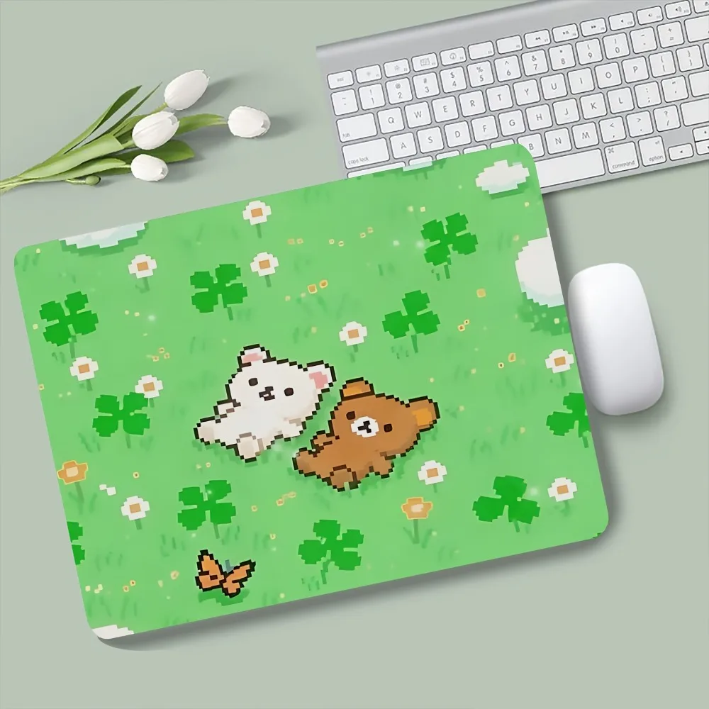 Pixel Art Rilakkuma & Korilakkuma Gaming-Mauspad mit rutschfester Gummibasis für Heim- und Bürodekoration Image