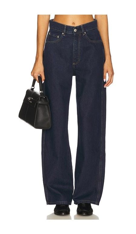 Taylor Ultra High Relaxed Rise Barrel Jeans