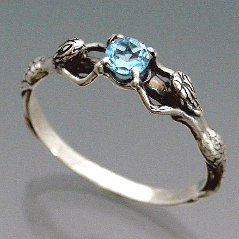 Elegantes, schickes Design, geschnitzter blauer synthetischer Zirkonia-Silberring für Damen, Vintage-Stil, zartes Bankett-Jubiläums-Schmuckzubehör Image