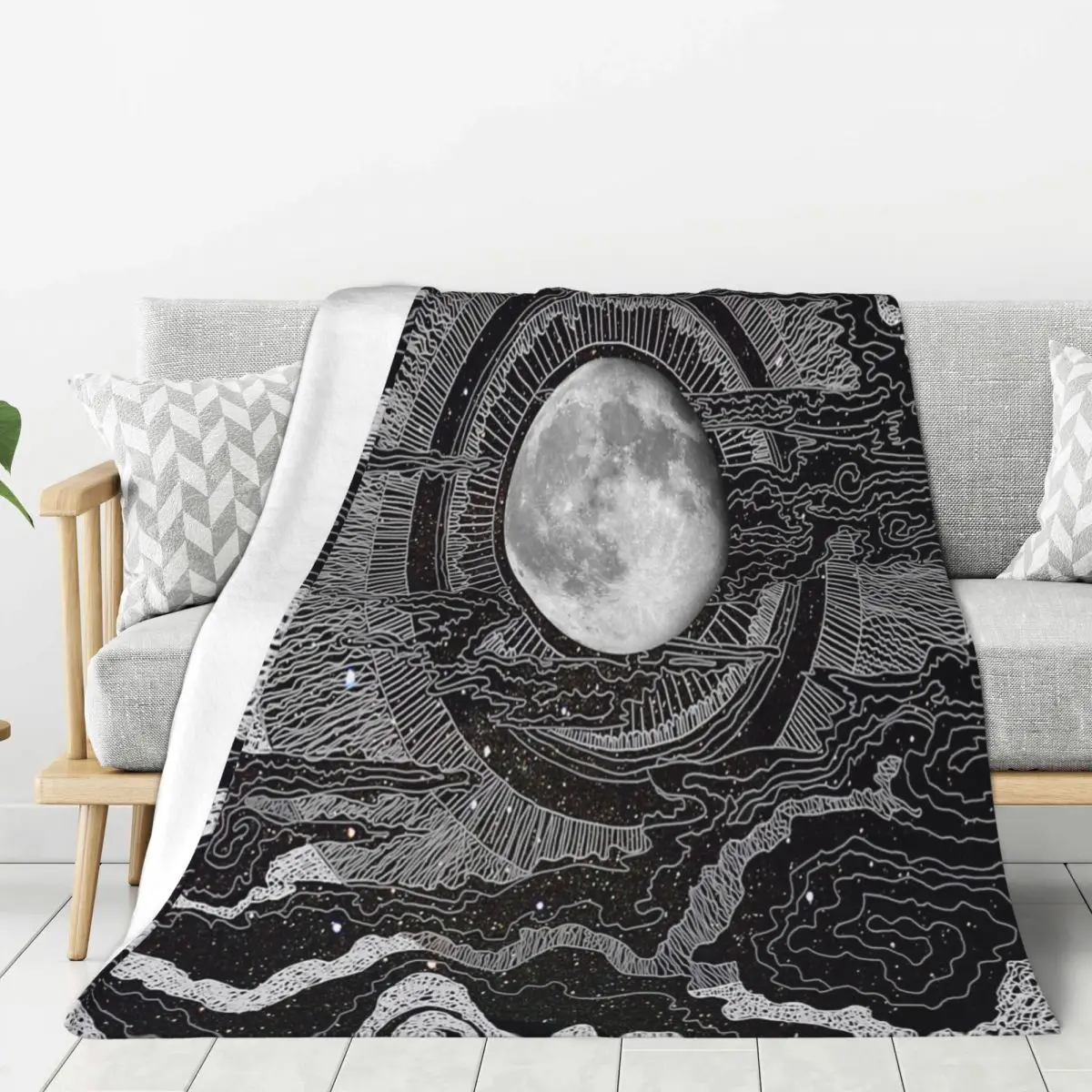 Weiche und Gemütliche Wurfdecke für Sofa oder Bett, Mondglanz-Tapisserie-Design, Perfekt für Heimdekoration und Komfort Image