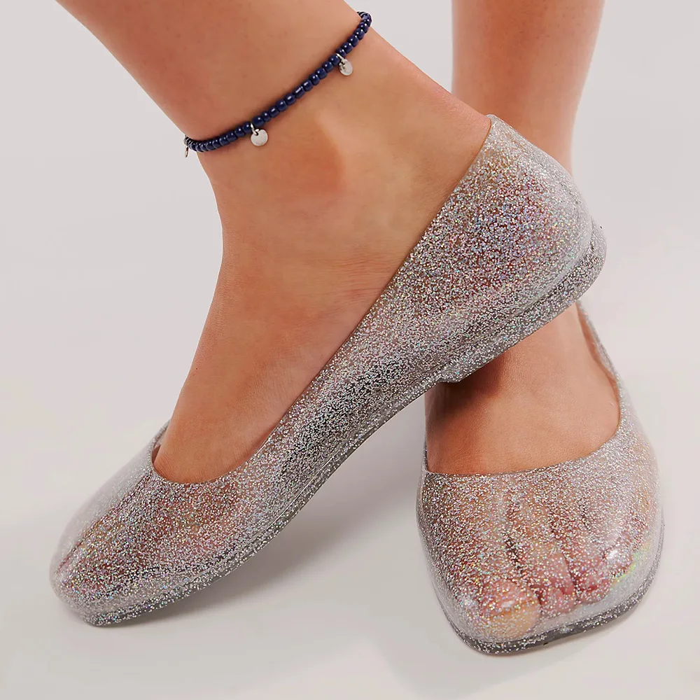 2026 Neue Damen-Jelly-Schuhe, flache Sandalen aus PVC für den Außenbereich, lässige Sandalen mit eckiger Zehenpartie, bequeme Slip-on-Sandalen, Größen 37-42
