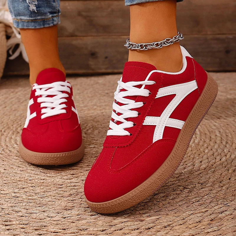 Retro Rote Dicke Sohle Turnschuhe Frauen 2026 Frühling Low Top Plattform Turnschuhe Frau Plus Größe 43 Nicht Slip Flache Heels Casual schuhe
