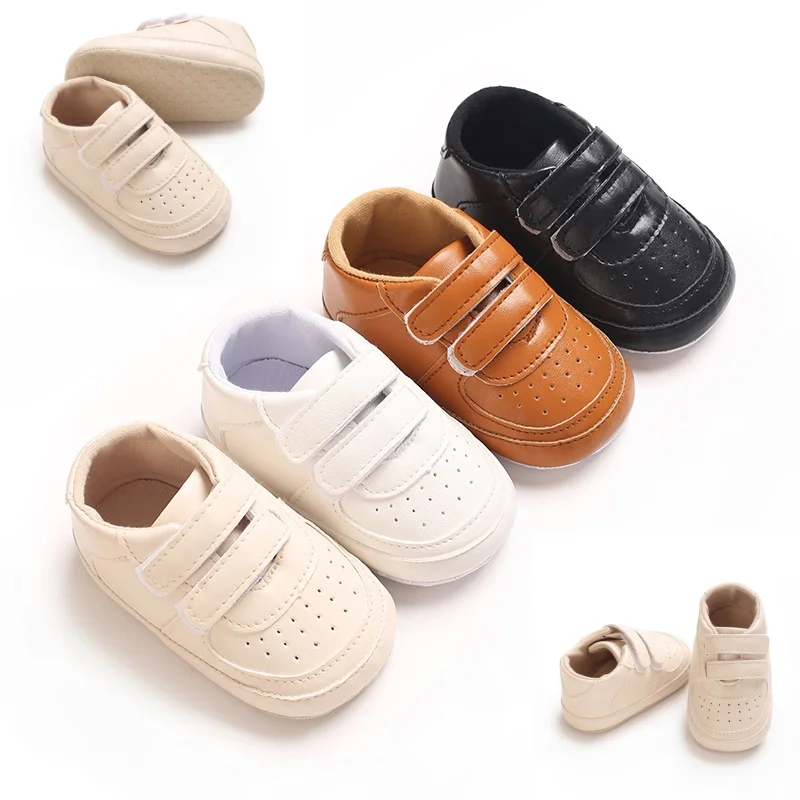 Einfarbige 0–18 Monate Babyschuhe für Jungen und Mädchen, atmungsaktive PU-Sportschuhe, weiche Sohlen, Baby-Sportschuhe, Wanderschuhe