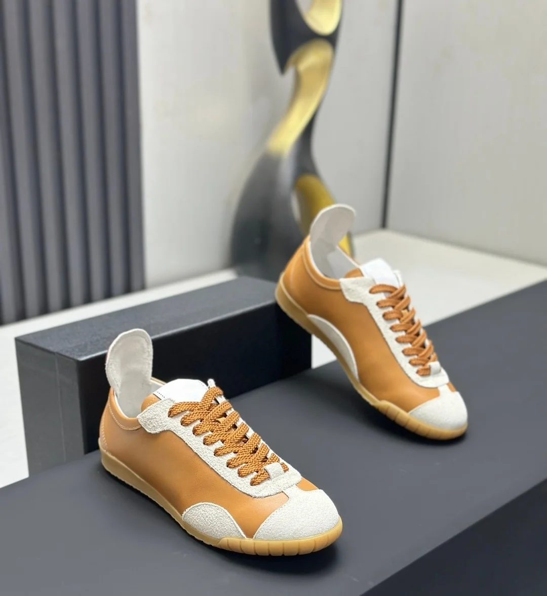 Luxusmarken-Wanderschuhe, Pendler-Schuhe, flache Schuhe, lässige Sneaker aus echtem Leder, schlicht, aber stilvoll, mühelos vielseitig einsetzbar