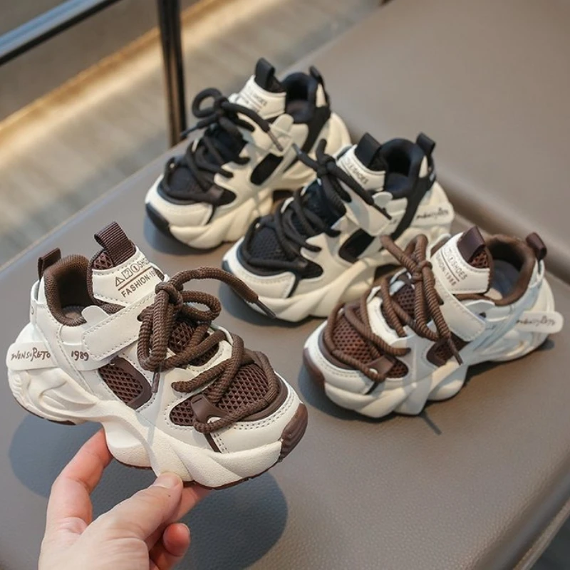 Sommer Kinder Mode Sportschuhe 2026 Neue Jungen Mädchen Rutschfeste Sohle Leichtgewichtige Bequeme Design-Sneaker Outdoor-Spielschuhe Image
