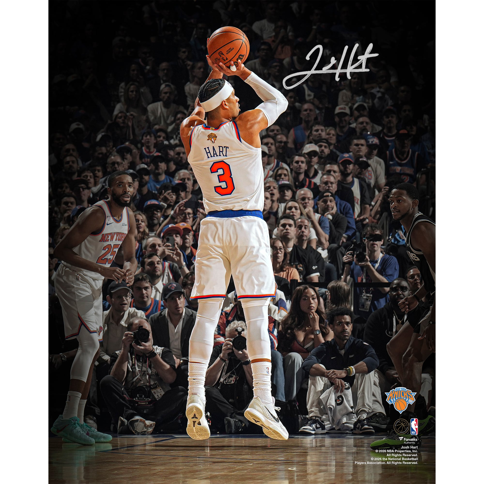 Photo dédicacée de Josh Hart, des New York Knicks, champions des finales NBA 2026 (16" x 20") - Action Spotlight - No Gender Taille: No Size