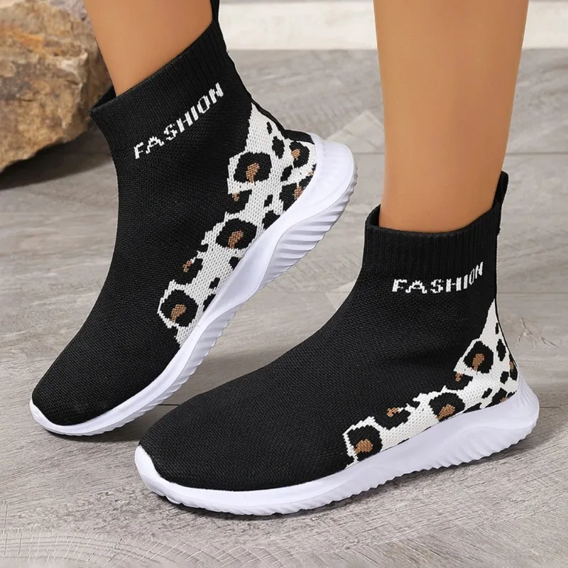 Neue Designer-Schuhe für Damen, High-Top-Socken-Turnschuhe für Damen, trendige Sportschuhe für Damen, atmungsaktive Mesh-Jogging-Walking-Damenschuhe