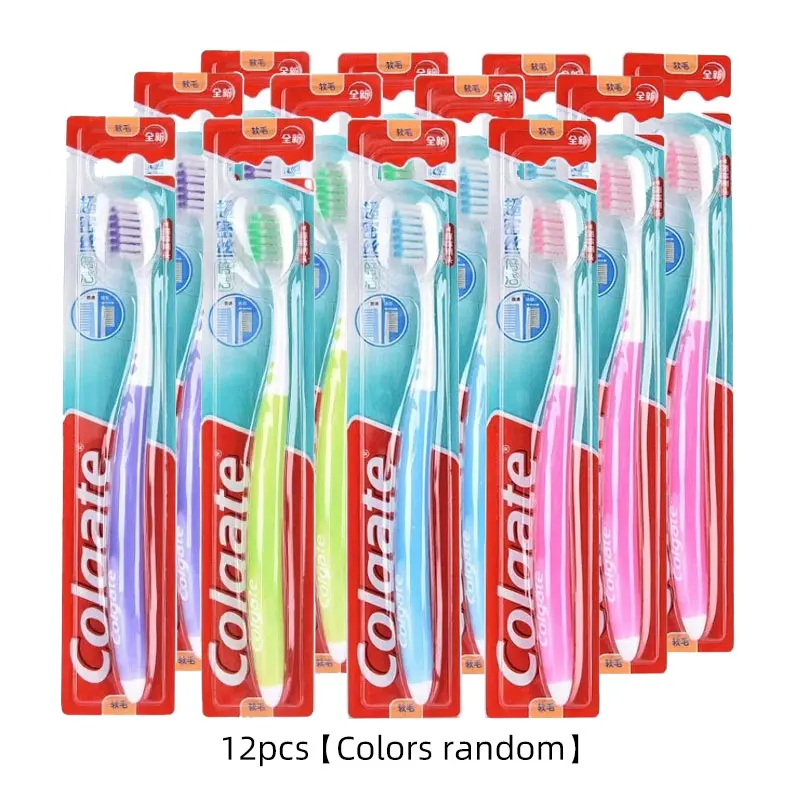 Colgate Ultra Dense Bristles Zahnbürste mit kleinem Kopf und weichen Borsten für Tiefenreinigung, geeignet für empfindliche Zähne bei Erwachsenen, tägliche Pflege. Image