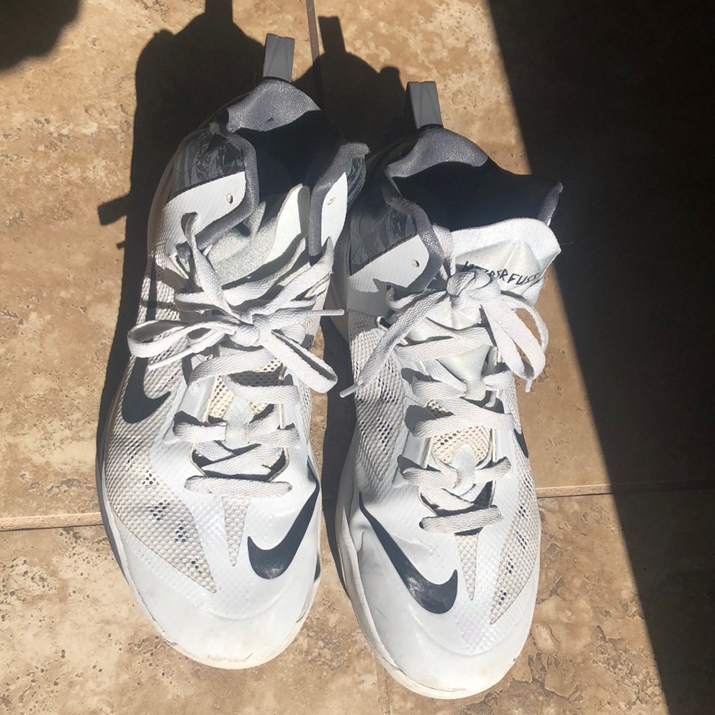 Nike Shoes | Men’s Nike Sz. 9 Basketball High Top Shoes | Color: Black/White | Size: 9