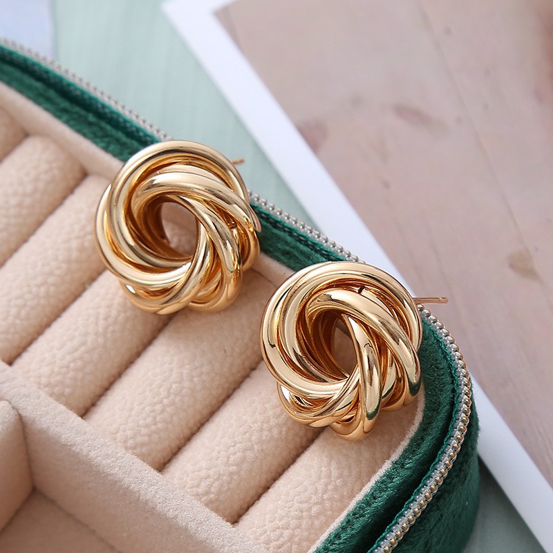 Elegant Gold Flower Twist Stud Earrings For Women Geometric Floral Statement Jewelry gold