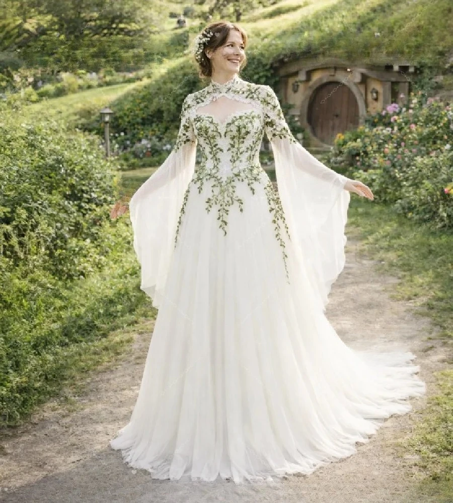 Fantasy Elf Green White Wedding Dress Gothic Celtic Forest Boho Bridal Dress Belle Sleeve Whimsical Medieval Bride Dress 2026