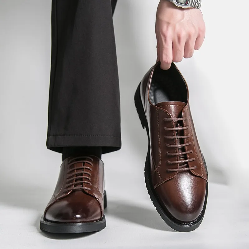 Luxuriöse Herren-Plateau-Lederschuhe, Formelle Lederschuhe, Modische Handgefertigte Herren-Mokassins, Lässige Herrenschuhe im Trend