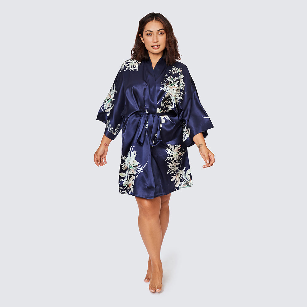 Yuri Plus Size Washable Silk Kimono Robe - Short | KIM+ONO - midnight (final sale) / plus size
