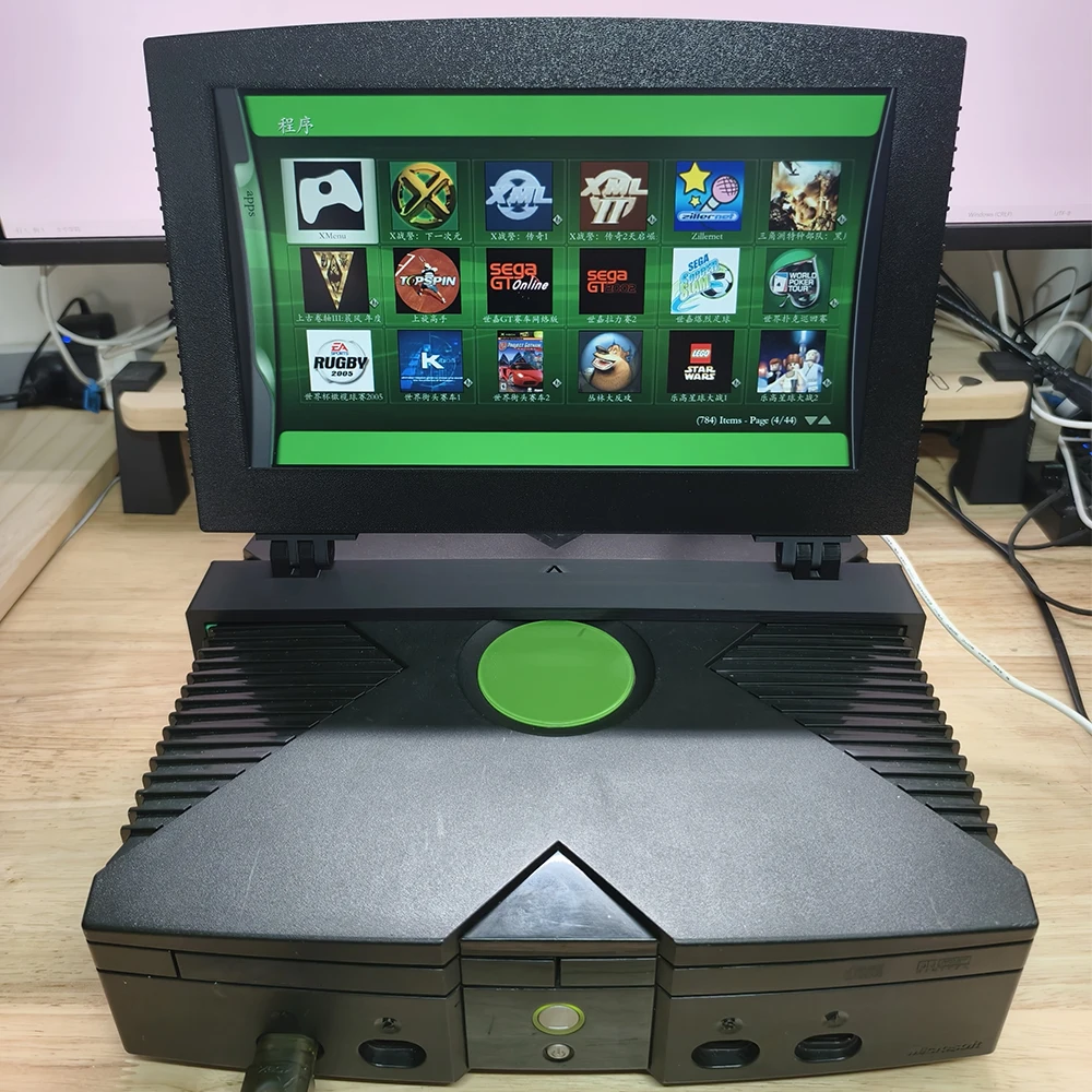 13.3-Inch Screen Specifically Designed For The XB360 E/XB360 SLIM/original XB game consoles With Two Built-In Speakers