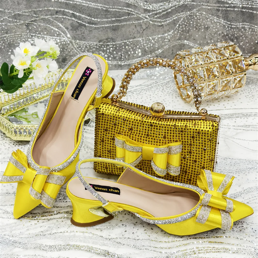 Gelbe Damen-Schuhe und Taschen-Set, afrikanische Damen-Sandalen, High Heels, Pumps, passend zu Handtaschen-Kupplung, Escarpins Femmes Sandales CR373