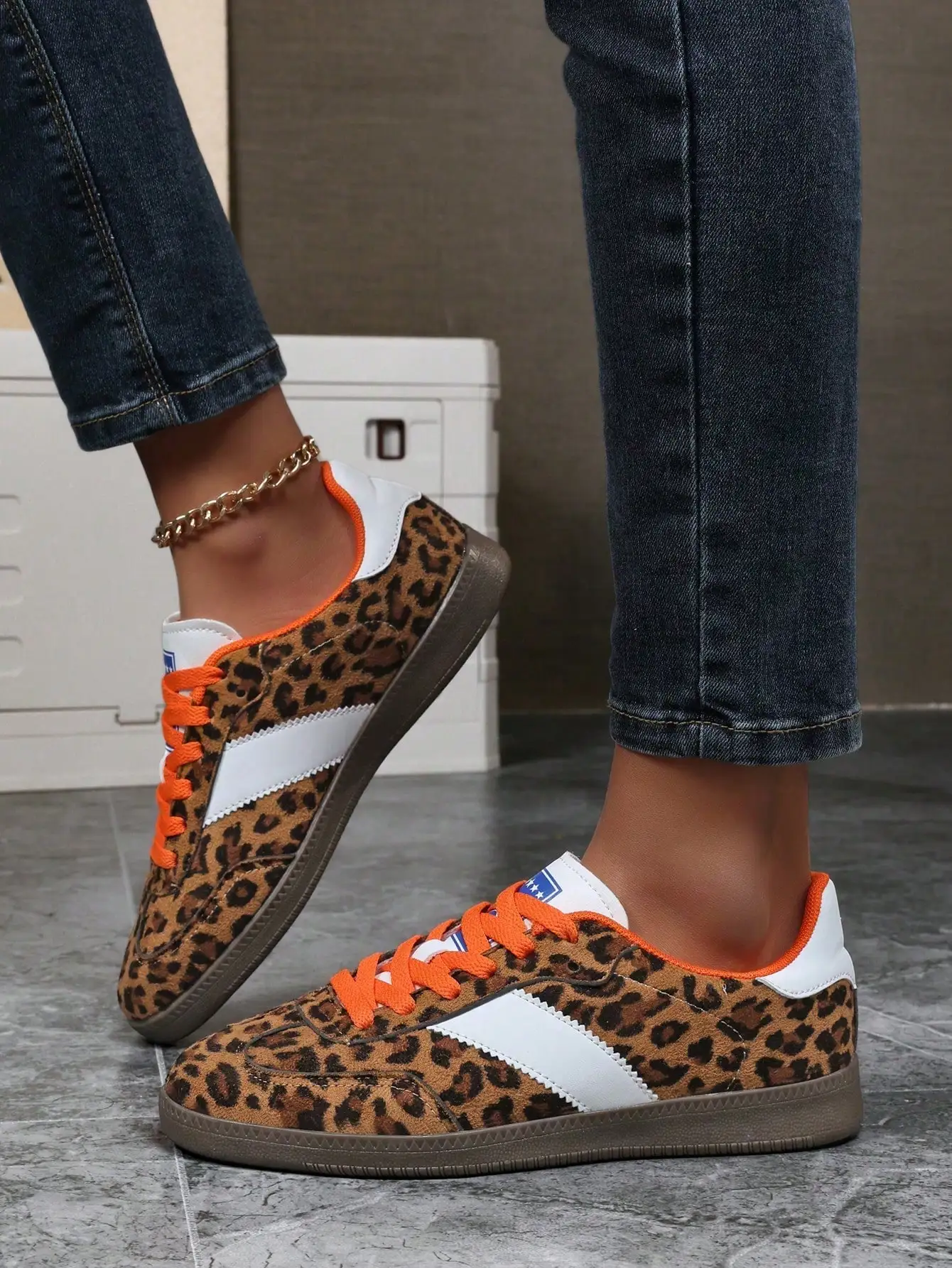 Neue 2025 Leopardenmuster Sportschuhe für Damen - Vintage-Inspirierte Schnür-Derby Freizeitschuhe Bequeme Alltagsschuhe