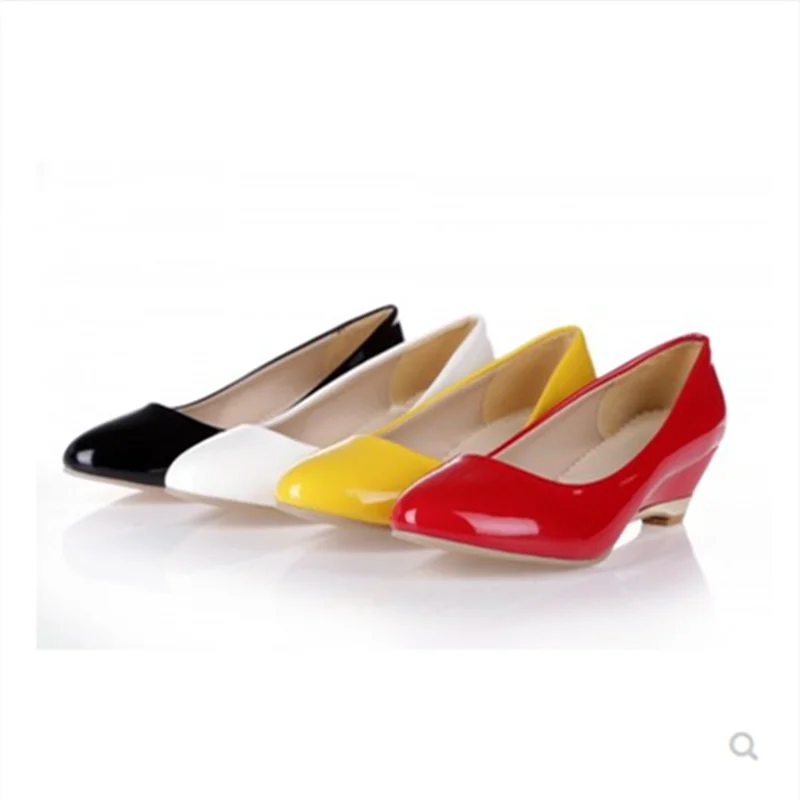 Dame Spitze Zehen Shiny Patent Leder Keile Heels Pumps 4cm Gelb Rot Schwarz Weiß Schuhe Komfortable Klassische Zapatos Große füße 48