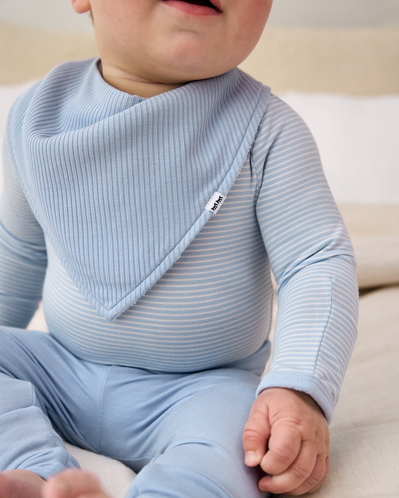 Light Fog Ribbed Bamboo Bandana Bib - OSFA