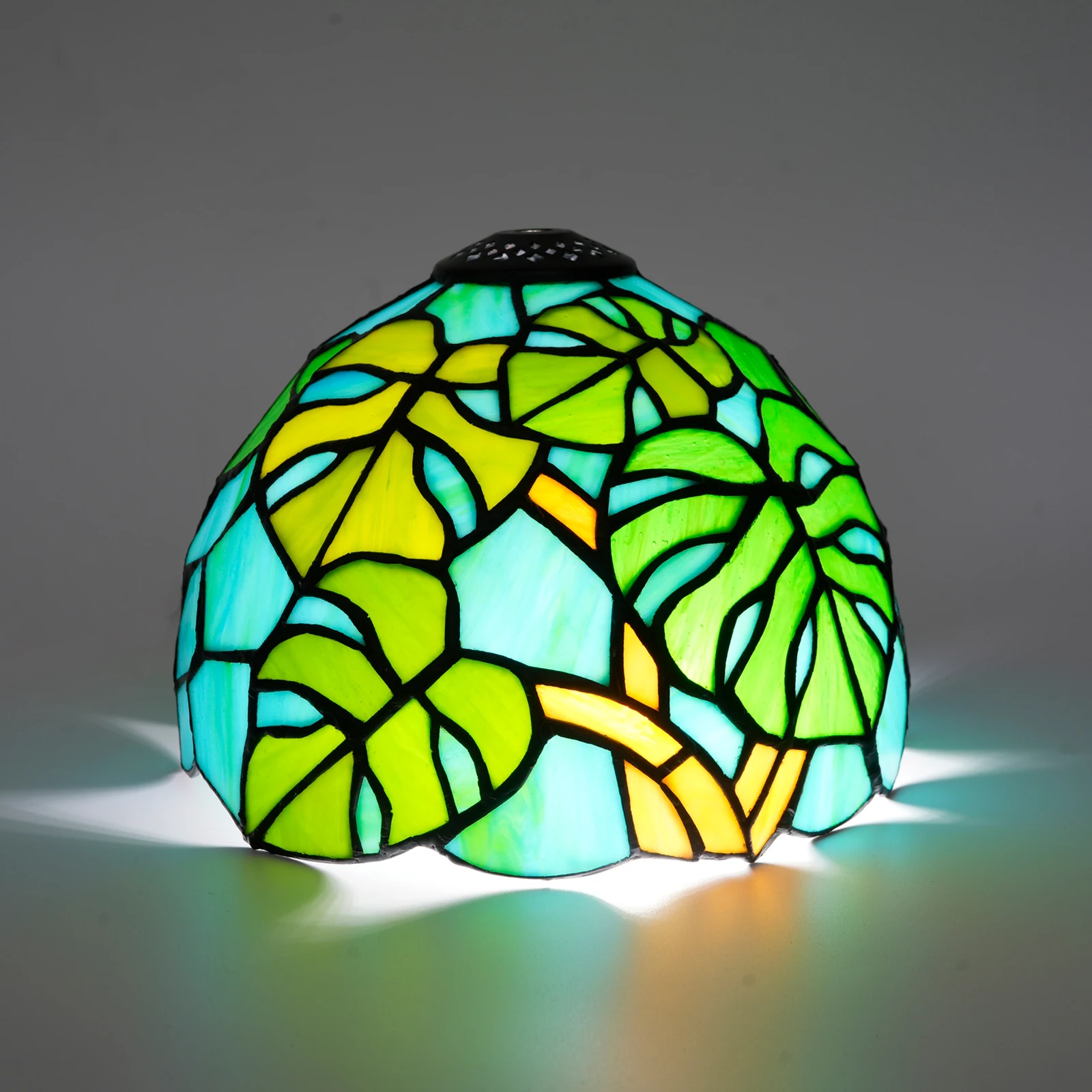 Grüner Blatt-Lampenschirm 8 Zoll Breit Zubehör Ersatz Buntglas-Lampenschirm Vintage Blätter Lichtabdeckung für Tischlampe