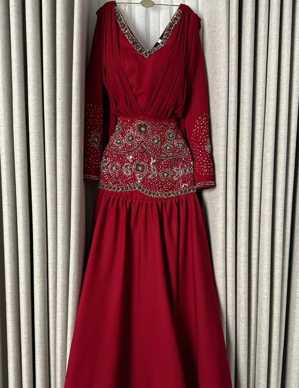 Customized Classic Jersey Pleat Sequined Trumpet V-neck Long Bespoke Occasion Prom Dresses Exquisite Fashion