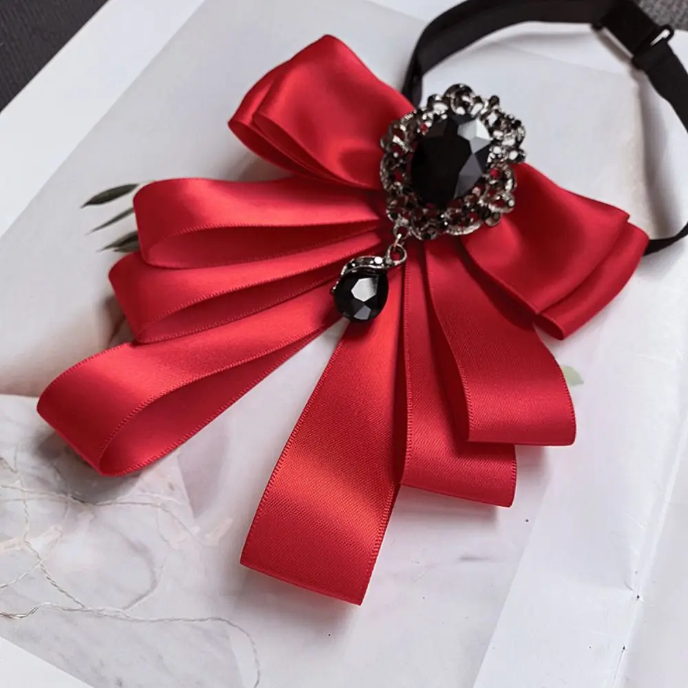 Accessoires de broche, nœud papillon en polyester, nœud papillon en tissu orné de diamants, collier en cristal, fleur, accessoires pour femmes