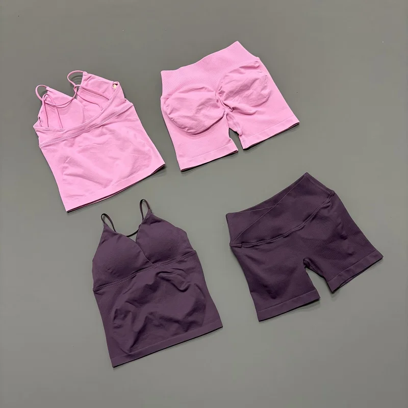 Ensemble de sport 2 pièces pour femme : Soutien-gorge de sport dos croisé et short de yoga sans couture, pour la gym, le fitness, la course à pied, tenue de sport