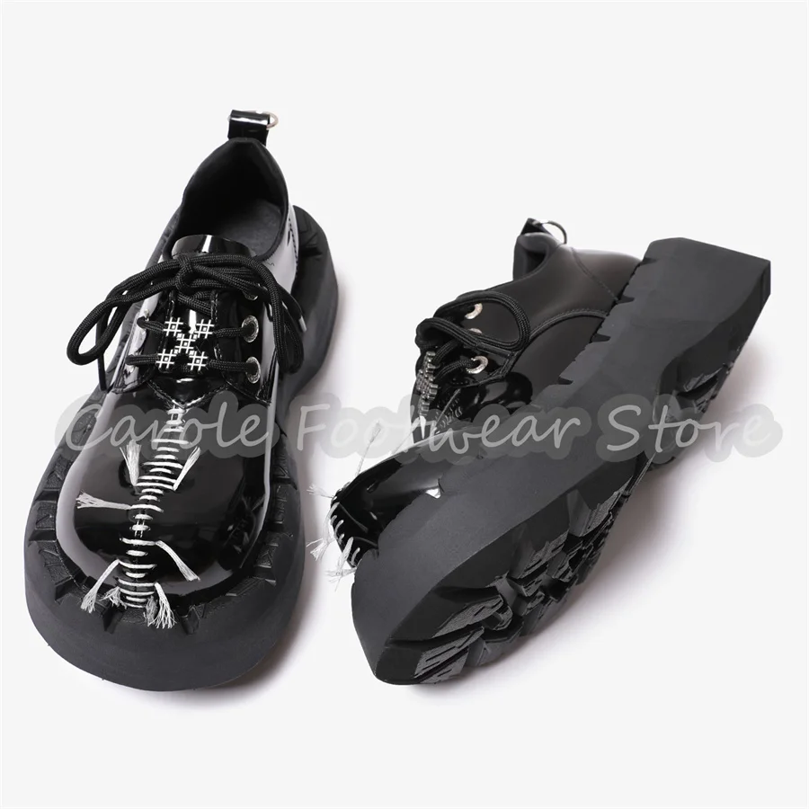 Herren Chunky Bottom Höhenerhöhende Schuhe Gothic Stitch Plateau Schnür-Derby-Schuhe Schwarzes Lackleder Streetwear Oxfords
