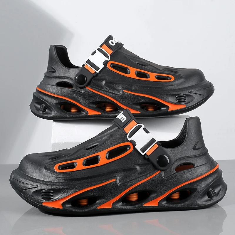 Sommer Neue Herren Outdoor-Clogs Strand-Sandalen Sport Atmungsaktive Pantoffeln Slides Herren Casual Gartenschuhe Wanderschuhe Herren Outdoor-Sandalen
