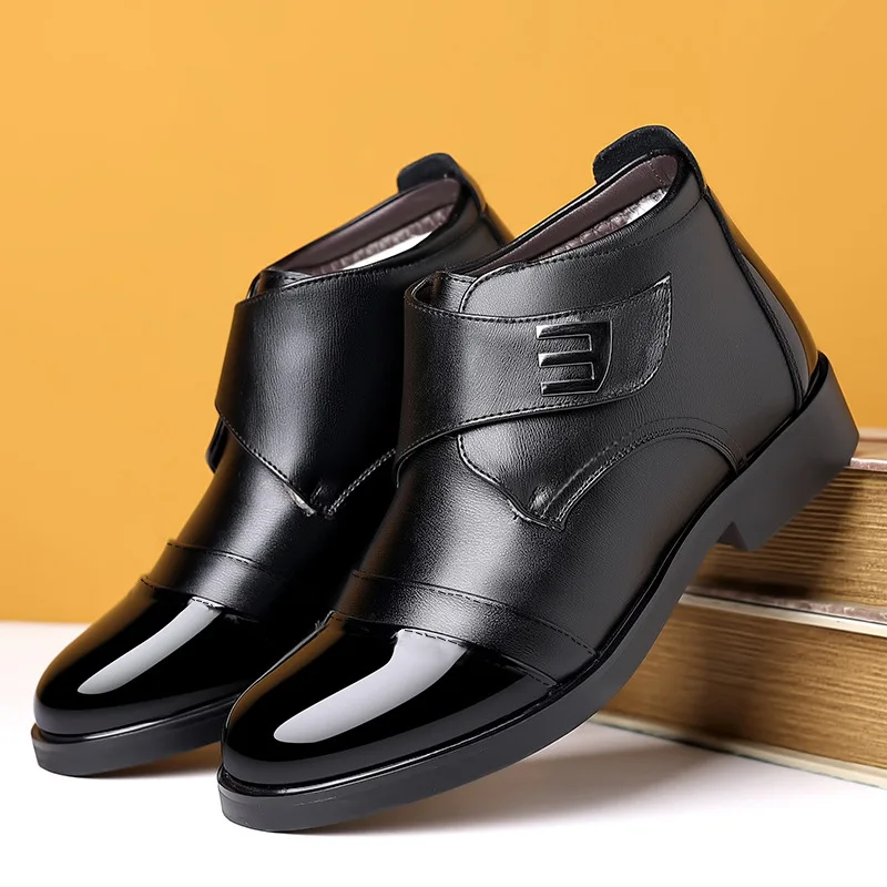 Chaussures en coton hommes 2025 chaussures hautes avec polaire chaussures pour hommes pour la chaleur chaussures d