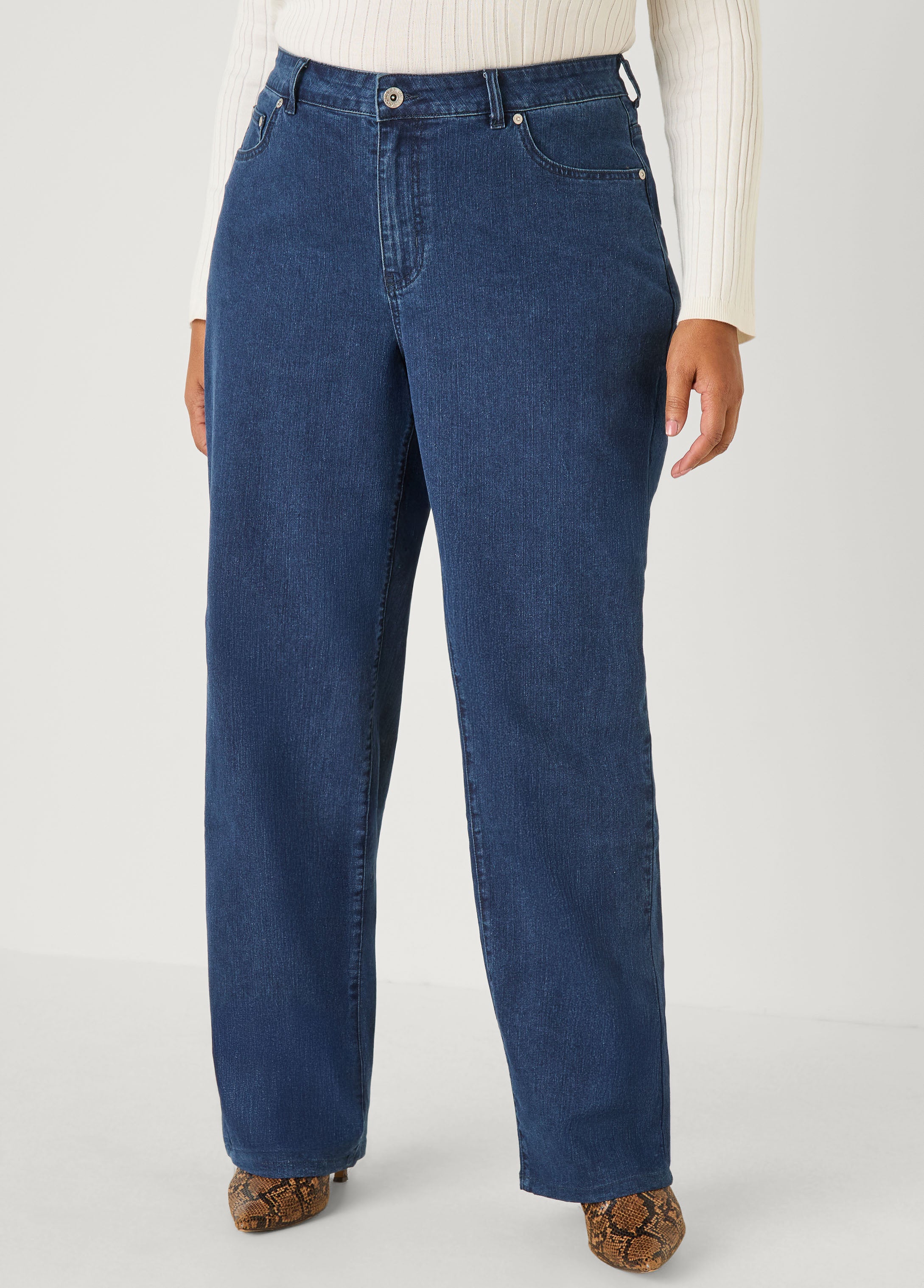 Plus Size Straight Leg Regular Universal Jeans