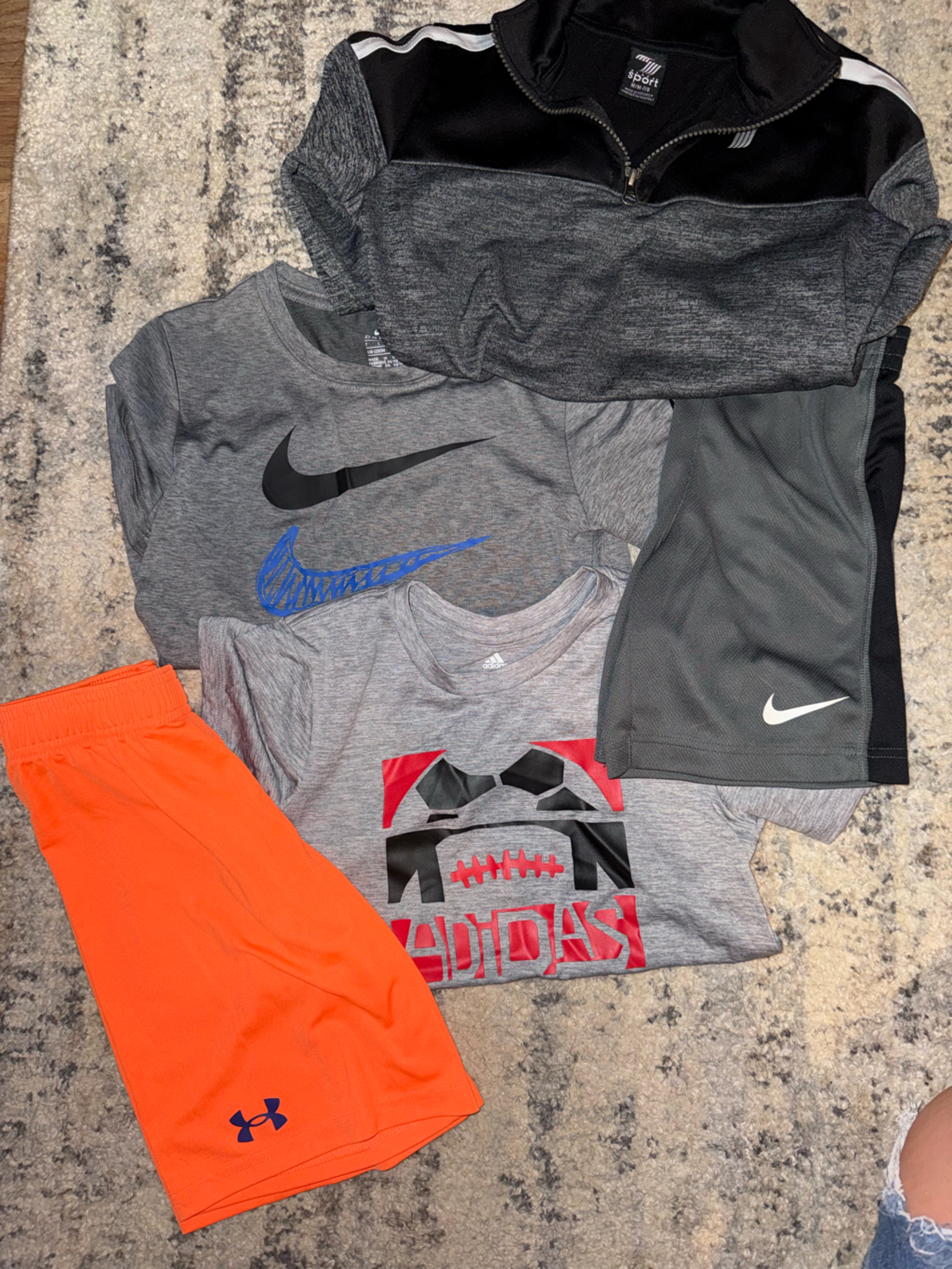Nike Shirts & Tops | Boys Lot Size 7 Clothes -Nike , Ua | Color: Black/Gray | Size: 7y