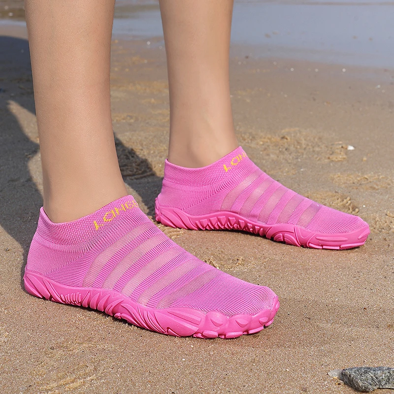 Women's Outdoor Water Shoes, Fashionable Beach Shoes, Swimming Shoes, Wading Shoes, Fishing Shoes, Rafting Shoes, Fitness Jump Rope Shoes, Indoor Yoga Aerobics Shoes with Soft Soles and Breathable