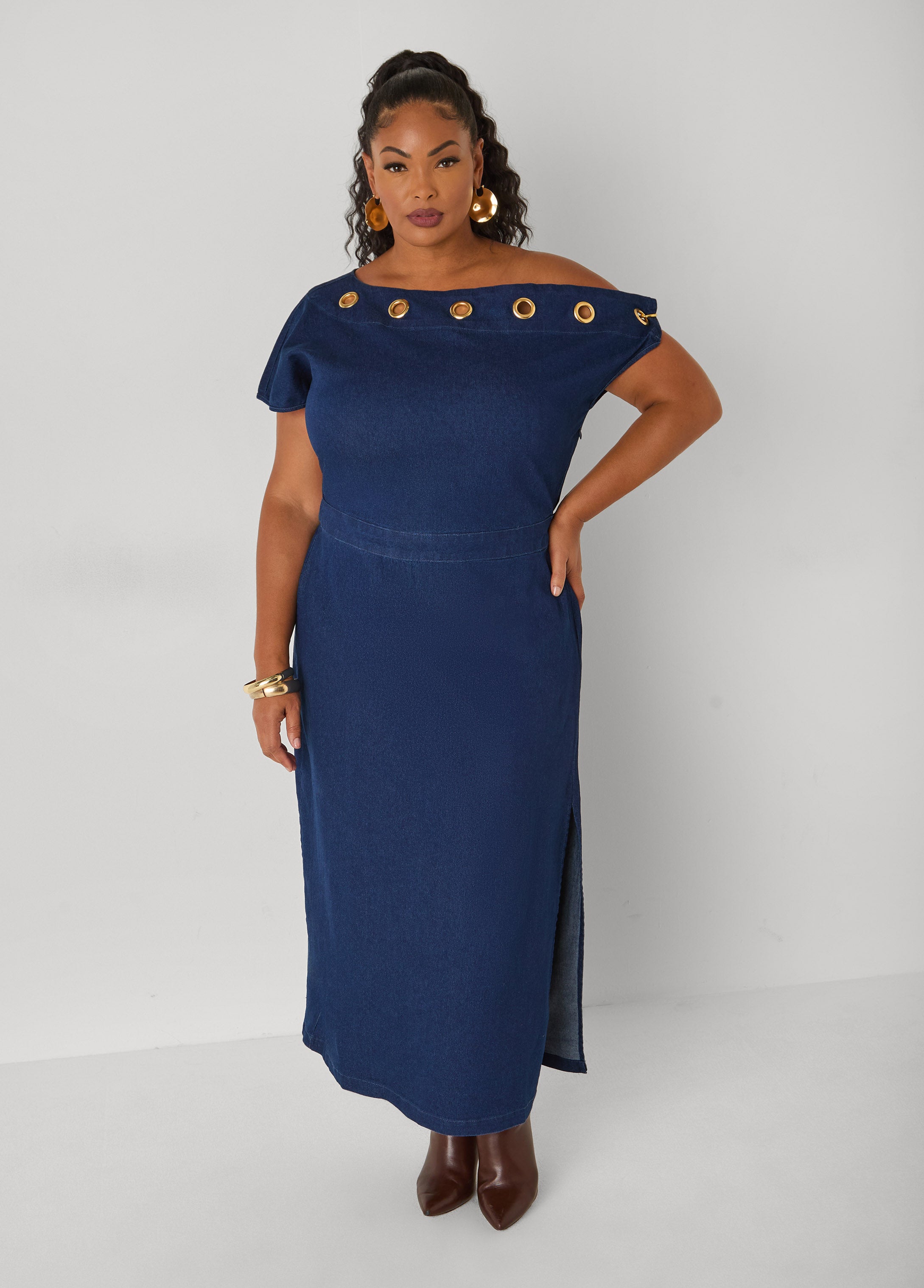 Plus Size One Shoulder Grommet Maxi Dress