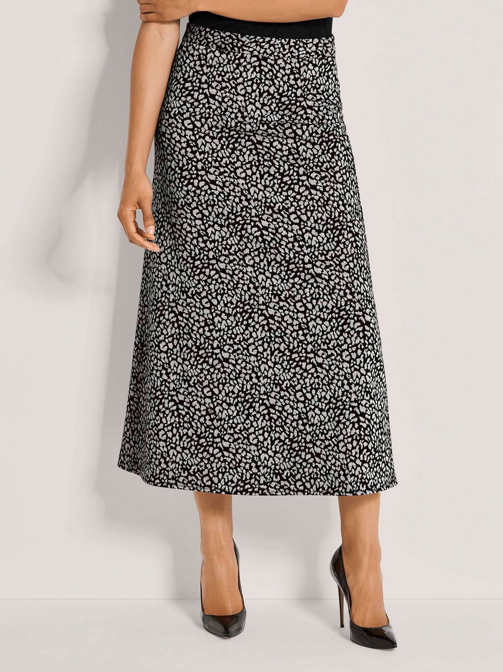 Madeleine Langer Rock Damen schwarz, 36