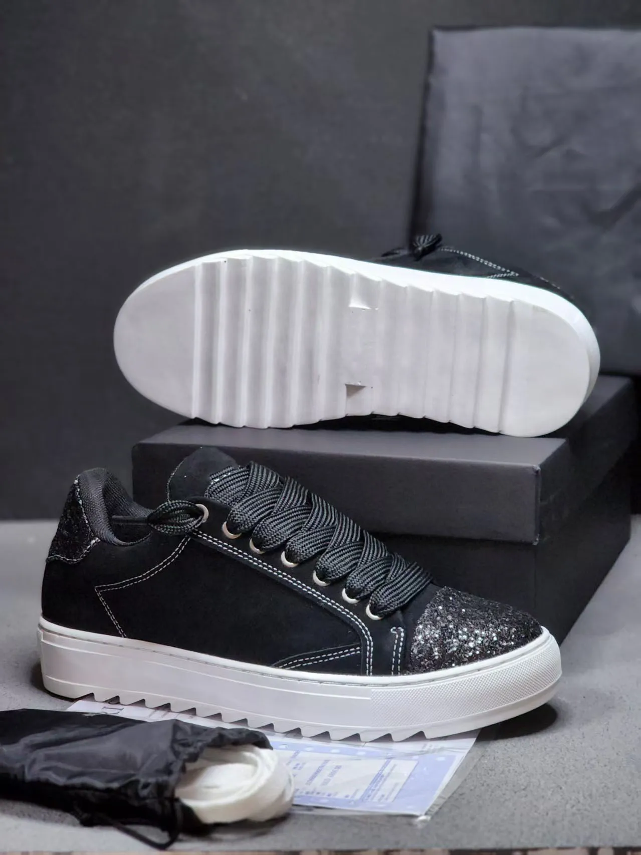 Klobige Plateau-Skate-Sneaker für Damen, Freizeitschuhe mit dicker, gezackter Sohle und erhöhter Absatzhöhe, breite, dicke Schnürsenkel, Streetwear-Damen-Schuhe in verschiedenen Farben (Glitzer,