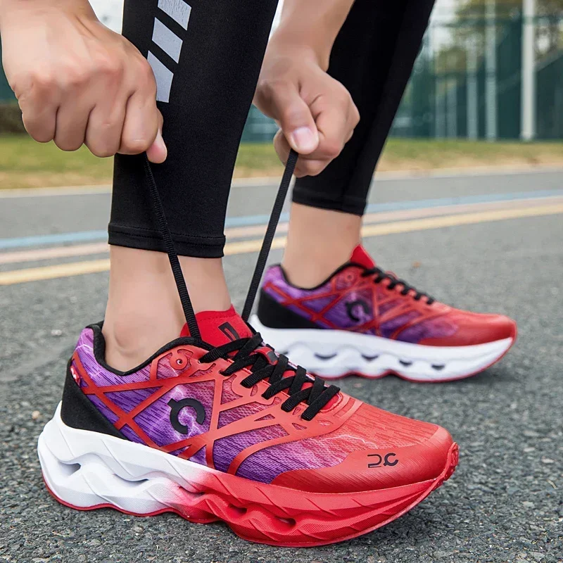 Outdoor-Trainingsschuhe, Herren-Laufschuhe, modische Freizeitschuhe, atmungsaktive Schuhe aus Mesh-Gewebe, leichte Herrenschuhe, Größen 39–45.