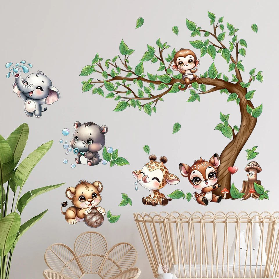Wandsticker mit Tiermotiven, die am Baum spielen, Tapetenmuster, Aquarellsticker, Kinderzimmer, Heimdekoration.