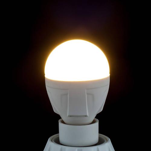 E14 4,9W 830 LED-Lampe in Tropfenform warmweiß