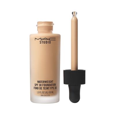 MAC Studio Waterweight Foundation NC30 - 30 ml Hellbraun Image
