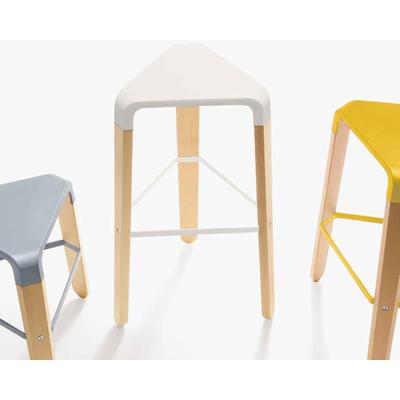 infiniti »PICAPAU STOOL« Designer-Hocker 65 cm / FGLP06G Buche weiss lackiert / R1012 Senf Image