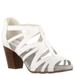 Easy Street Amaze - Womens 9.5 White Pump W2