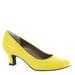 ARRAY Flatter - Womens 9 Yellow Pump W